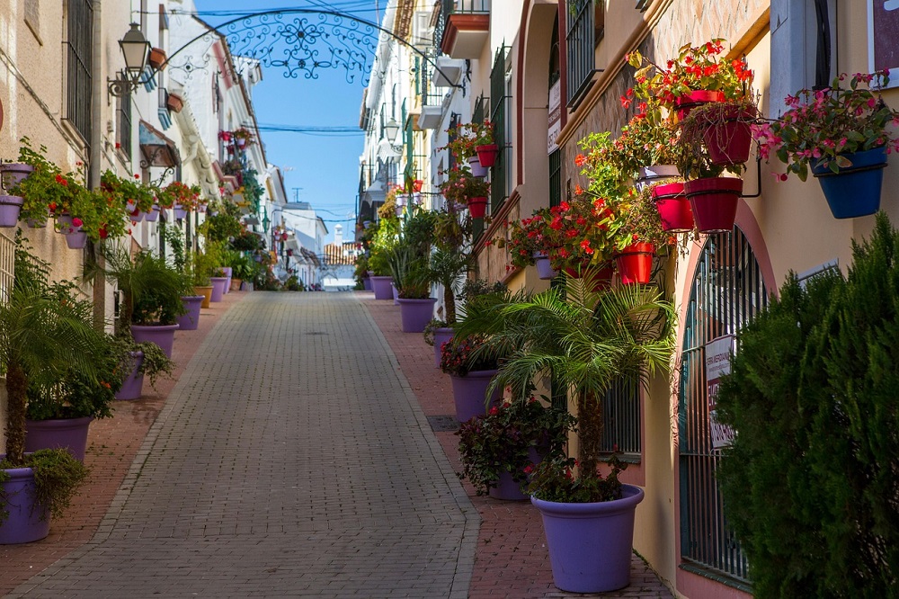 estepona-old-town-6836164_1280.jpg